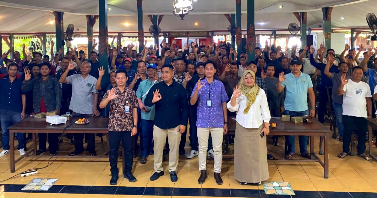 MASYARAKAT KUDUS “MELEK HAM”? KEMENHAM RI & DPR RI KOMISI XIII AJAK WARGA KUATKAN BUDAYA SADAR HAM